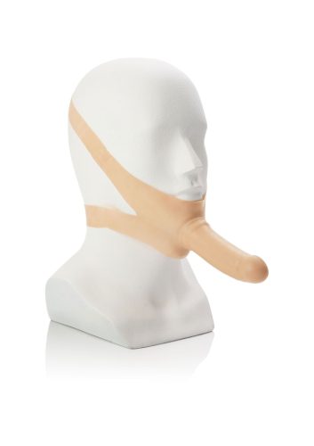 Accommodator Latex Dong-test szín.