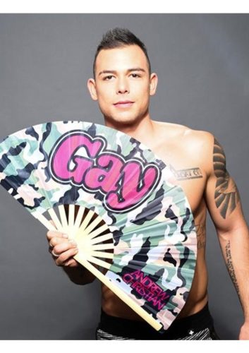 Gay legyező.