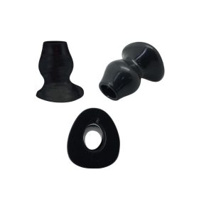 Fekete lyukas anal plug.