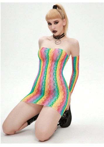 Ava rainbow mini kesztyűvel.