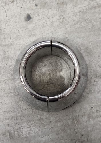 Here súly acélból -kúp forma.